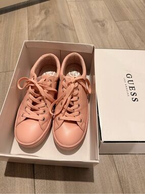 GUESS Pink Lace-Up Low-Top Sneakers